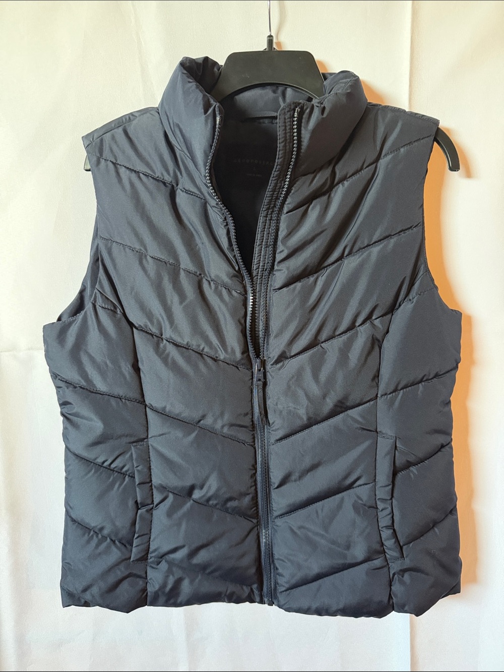 Aeropostale Navy Quilted Puffer Vest